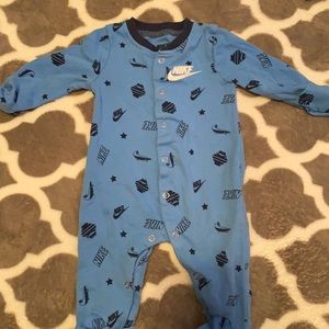 Nike baby pajamas